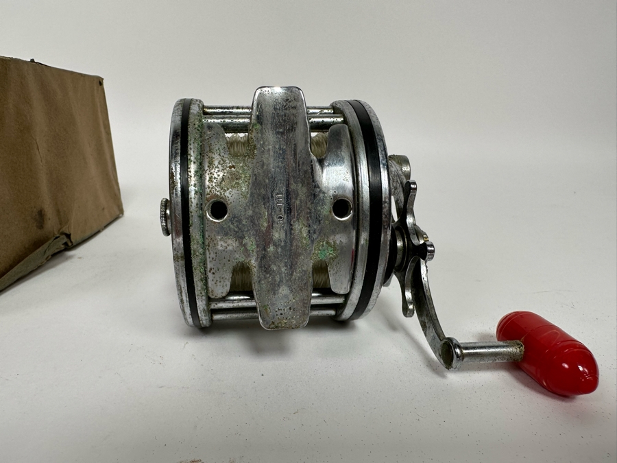 Penn Surfmaster 250 Reel With Extra Spool By Penn Reels [Photo 7]