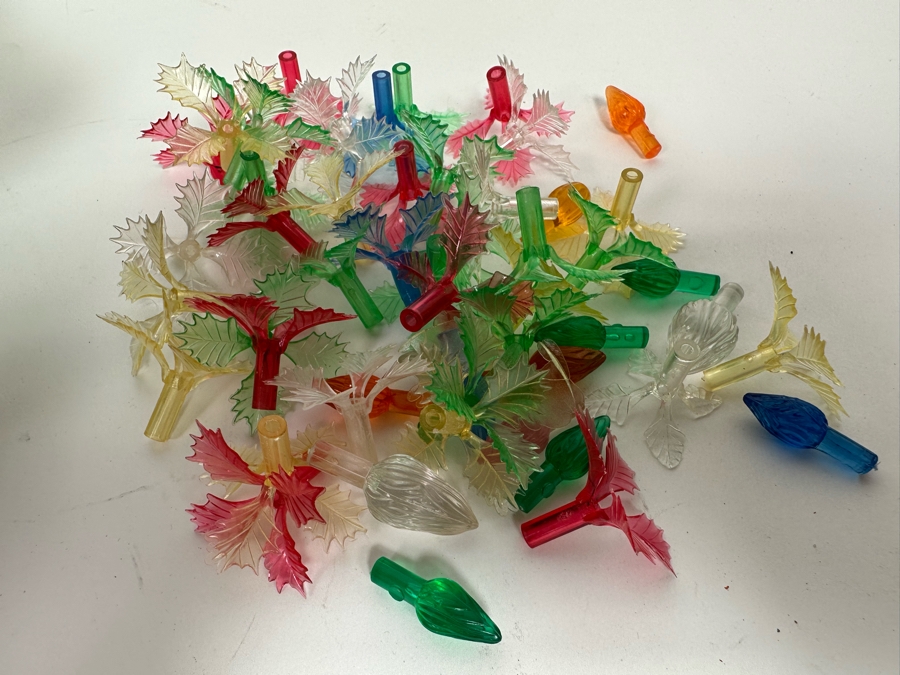 Vintage Ceramic Lighted Christmas Tree By Atlantic Mold Stella 1979 With Four NOEL Figurines [Photo 7]