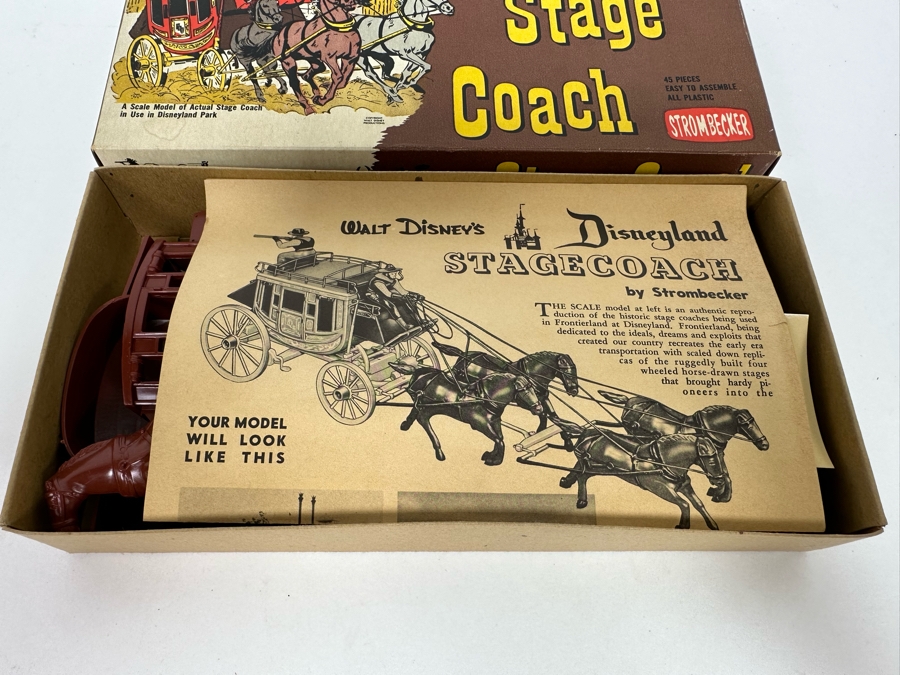 Walt Disney's Disneyland Stage Coach Plastic Model Kit By Strombecker With Box 10.5W [Photo 13]