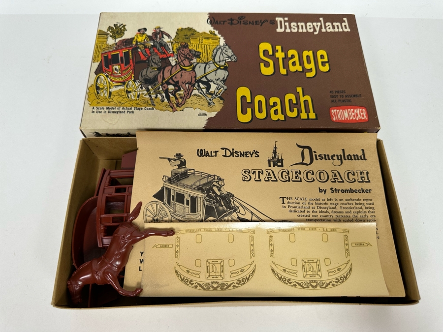 Walt Disney's Disneyland Stage Coach Plastic Model Kit By Strombecker With Box 10.5W [Photo 6]