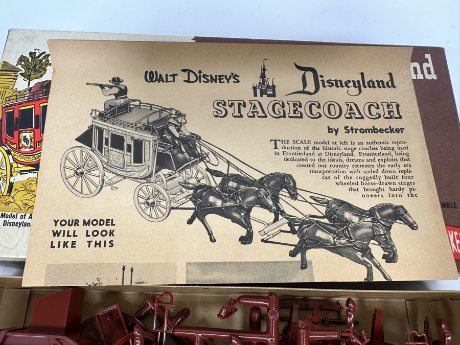 Walt Disney's Disneyland Stage Coach Plastic Model Kit By Strombecker With Box 10.5W [Photo 8]