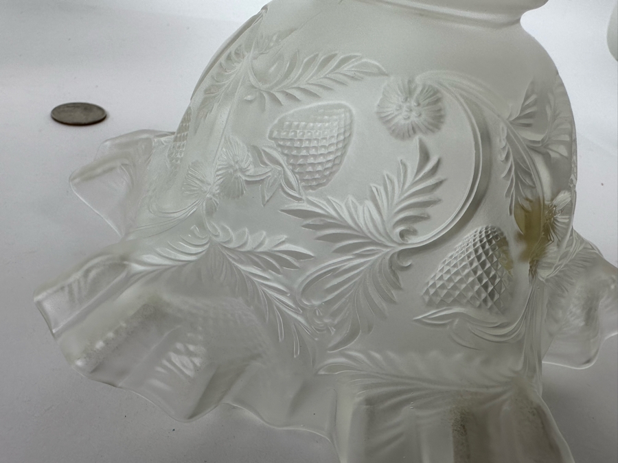 Pair Of Vintage Fenton Frosted Ruffled Strawberry Pattern Glass Bowls 6H And 3H [Photo 12]