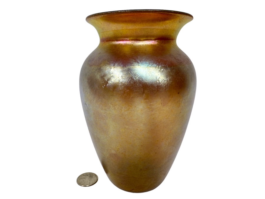 Vintage Durand Irridescent Art Glass Vase Pattern 1812-6 6.5H [Photo 2]