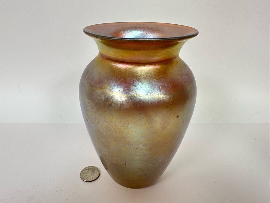 Vintage Durand Irridescent Art Glass Vase Pattern 1812-6 6.5H [Photo 7]