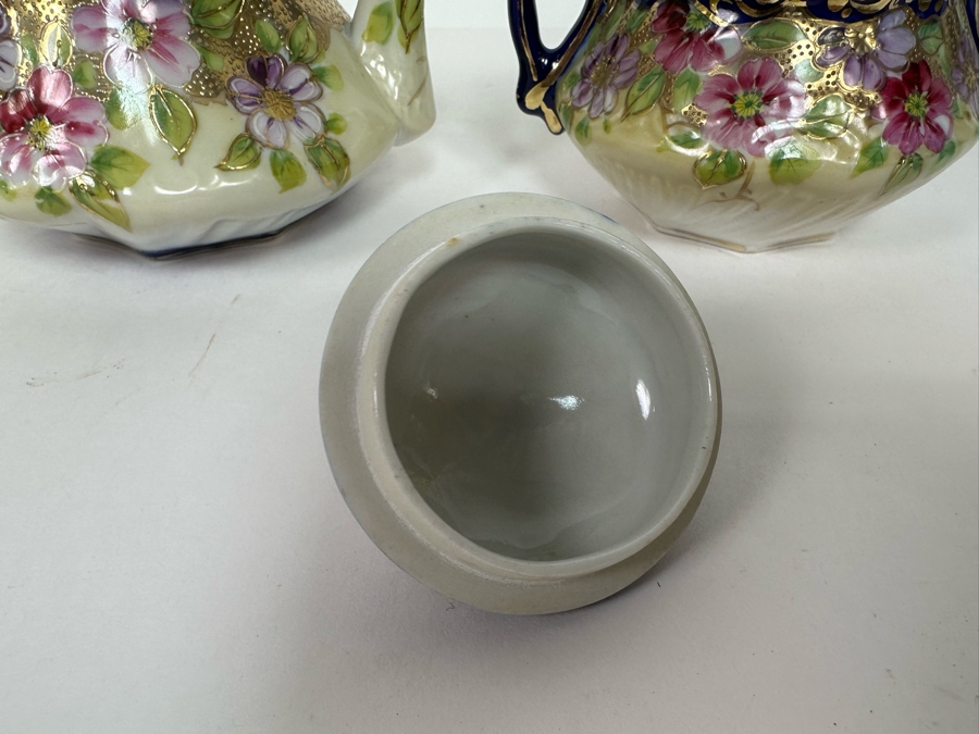 Hand Painted Teapot With Sugar Bowl [Photo 9]