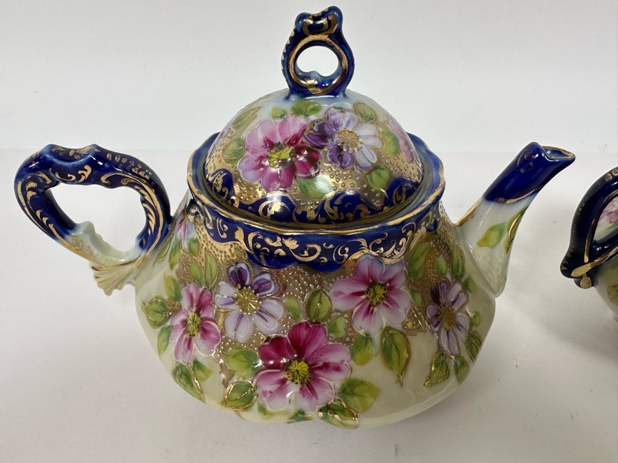 Hand Painted Teapot With Sugar Bowl [Photo 5]