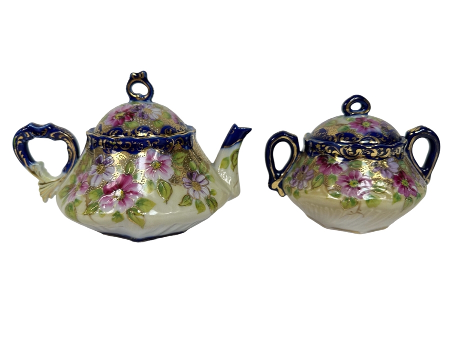 Hand Painted Teapot With Sugar Bowl [Photo 1]