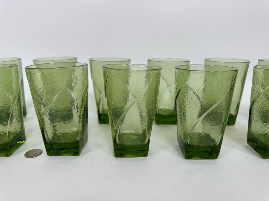 Set Of Eleven Mid-Century Green Glasses 5H [Photo 4]
