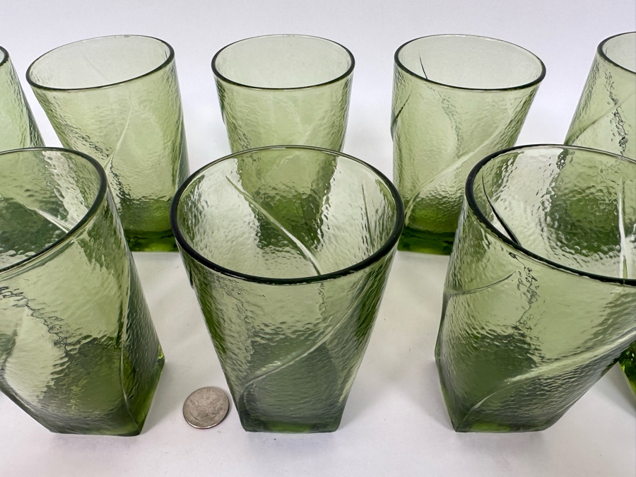 Set Of Eleven Mid-Century Green Glasses 5H [Photo 12]