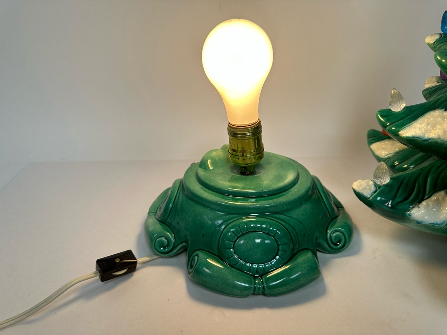 Vintage 1973 Stella Ceramic Christmas Tree Light 14W X 22H [Photo 6]