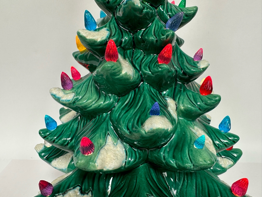 Vintage 1973 Stella Ceramic Christmas Tree Light 14W X 22H [Photo 4]