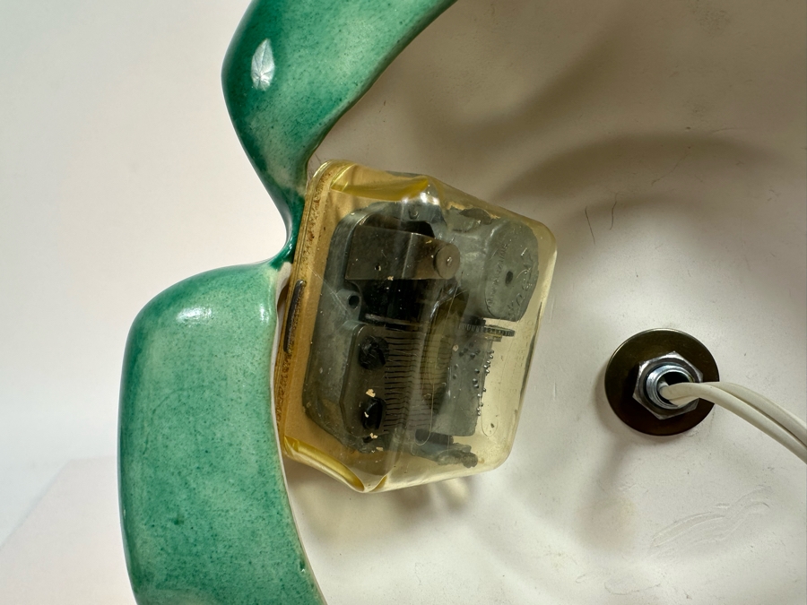 Vintage 1973 Stella Ceramic Christmas Tree Light 14W X 22H [Photo 8]