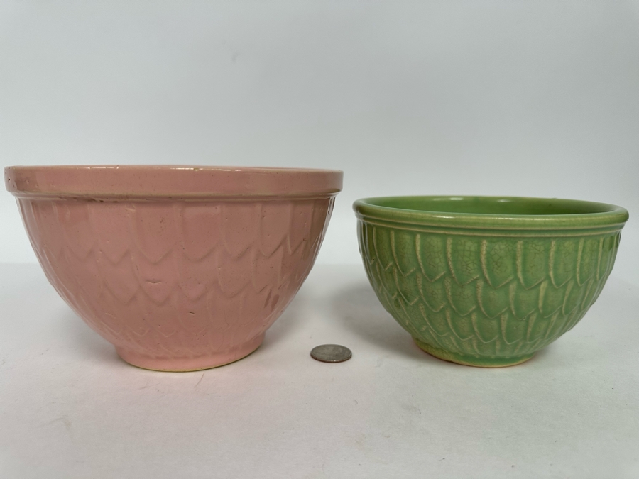 Pair Of Vintage McCoy Pottery Bowls 7W And 6W [Photo 3]