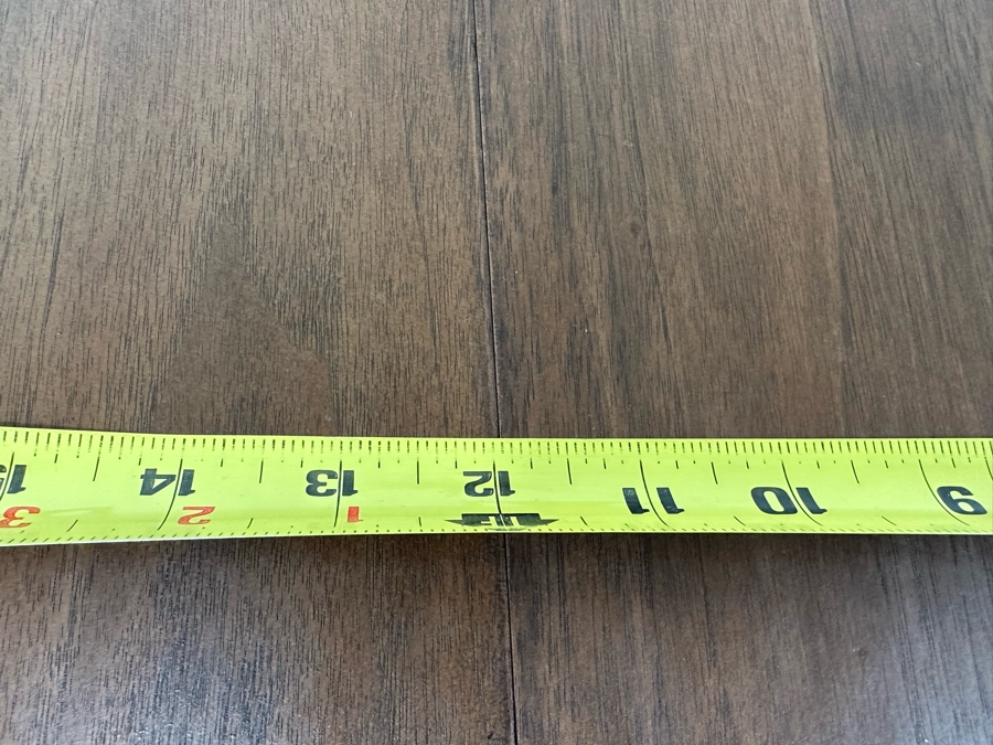 Mid-Century Modern Broyhill Dining Table 40W X 50D X 30H With Three 12' Leaves And Six Chairs - See Photos For Extra Leaves [Photo 20]