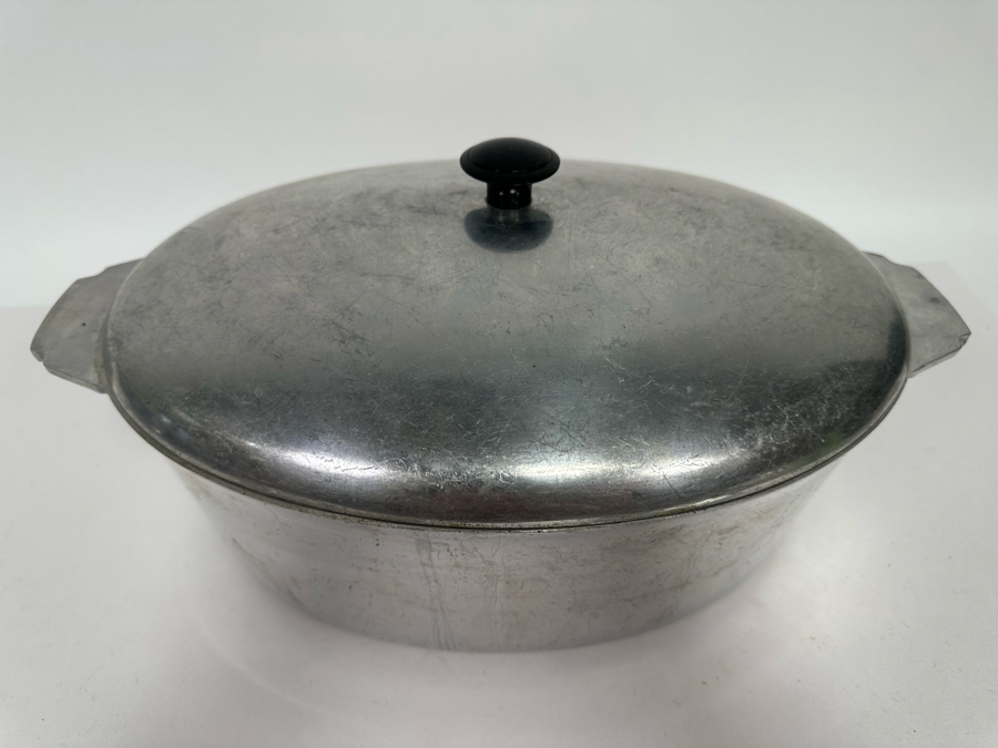 Pair Of Farber & Shlevin Hand Wrought Aluminum Trays Dishes 9.5W And American Healthcraft Large Aluminum Dutch Oven 16W [Photo 9]