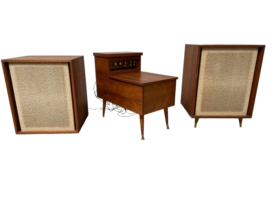Rare Custom Mid-Century Hi-Fi Equipment John Karlson Style Speakers - Custom Mid-Century Enclosure With A Hinged Top Exposing A Thorens TD 124 Turntable Plus A DYNAKIT Model PAS Stereophonic Preamplifier Plus Tube Amplifier - Untested Equipment [Photo 2]