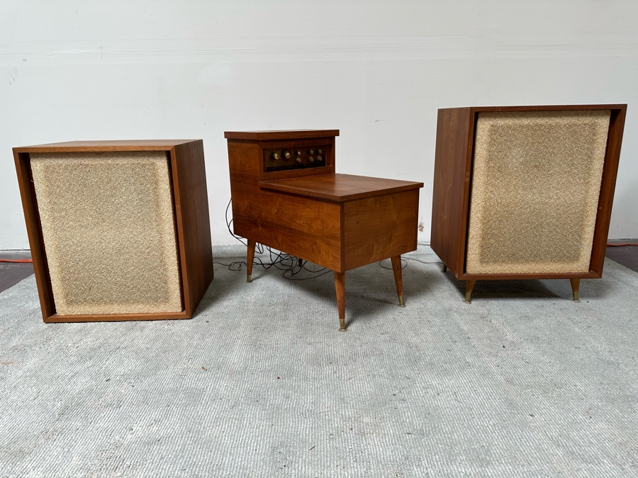 Rare Custom Mid-Century Hi-Fi Equipment John Karlson Style Speakers - Custom Mid-Century Enclosure With A Hinged Top Exposing A Thorens TD 124 Turntable Plus A DYNAKIT Model PAS Stereophonic Preamplifier Plus Tube Amplifier - Untested Equipment [Photo 6]
