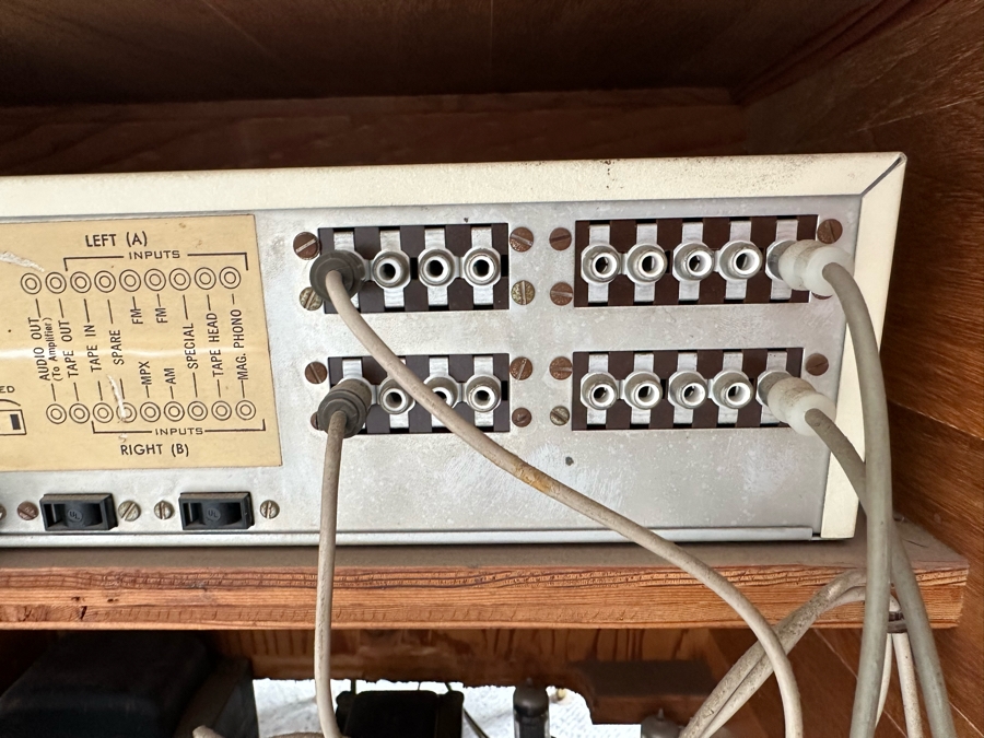 Rare Custom Mid-Century Hi-Fi Equipment John Karlson Style Speakers - Custom Mid-Century Enclosure With A Hinged Top Exposing A Thorens TD 124 Turntable Plus A DYNAKIT Model PAS Stereophonic Preamplifier Plus Tube Amplifier - Untested Equipment [Photo 11]