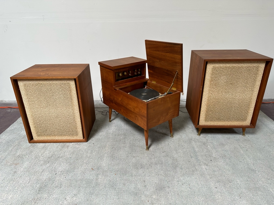 Rare Custom Mid-Century Hi-Fi Equipment John Karlson Style Speakers - Custom Mid-Century Enclosure With A Hinged Top Exposing A Thorens TD 124 Turntable Plus A DYNAKIT Model PAS Stereophonic Preamplifier Plus Tube Amplifier - Untested Equipment [Photo 34]
