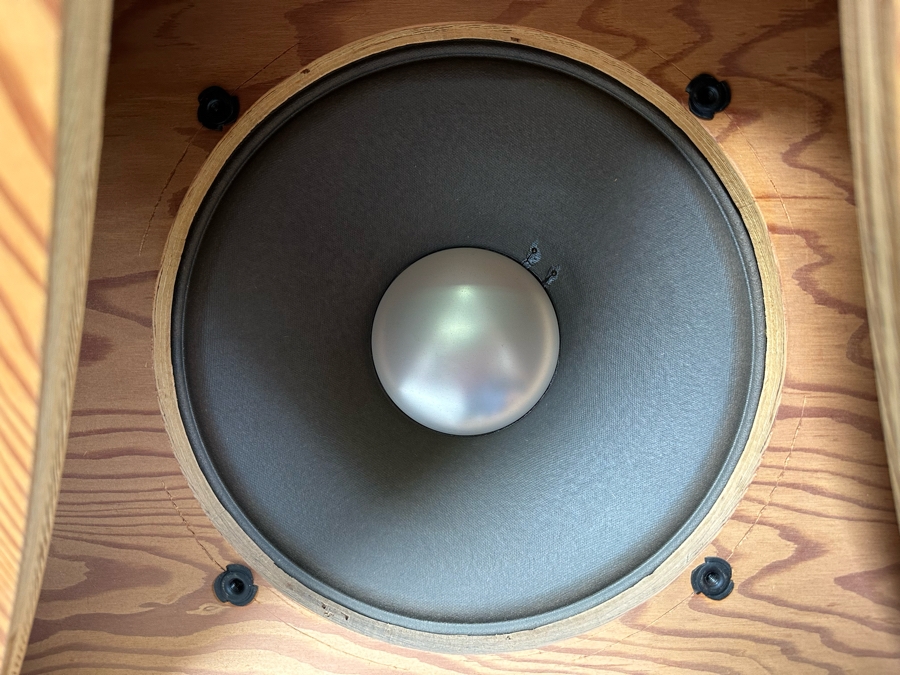 Rare Custom Mid-Century Hi-Fi Equipment John Karlson Style Speakers - Custom Mid-Century Enclosure With A Hinged Top Exposing A Thorens TD 124 Turntable Plus A DYNAKIT Model PAS Stereophonic Preamplifier Plus Tube Amplifier - Untested Equipment [Photo 18]