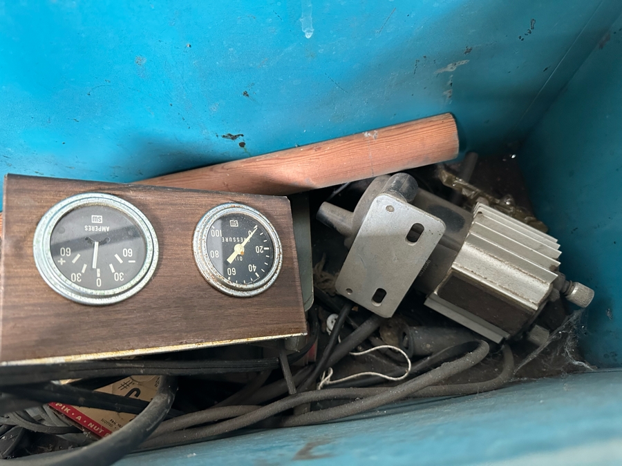 Tunemaster Complete Tune-Up Service Station Metal Cabinet By Kal-Equip Company 32W X 10D X 60H [Photo 11]