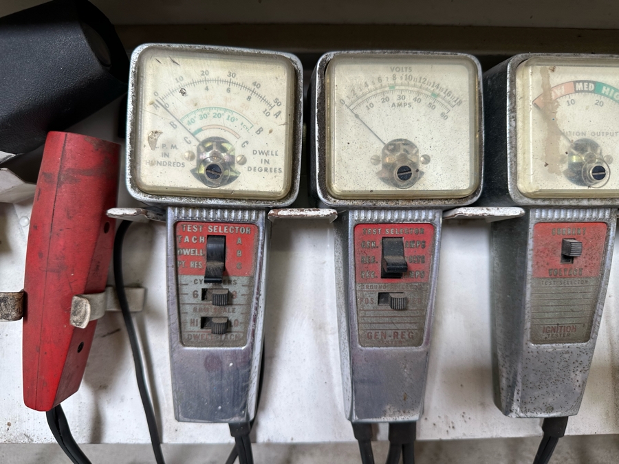 Tunemaster Complete Tune-Up Service Station Metal Cabinet By Kal-Equip Company 32W X 10D X 60H [Photo 6]