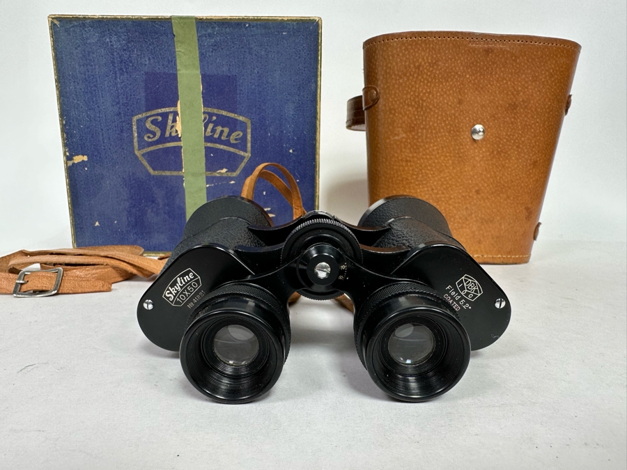 Vtg. Japanese 2024 10x,50 BINOCULAR