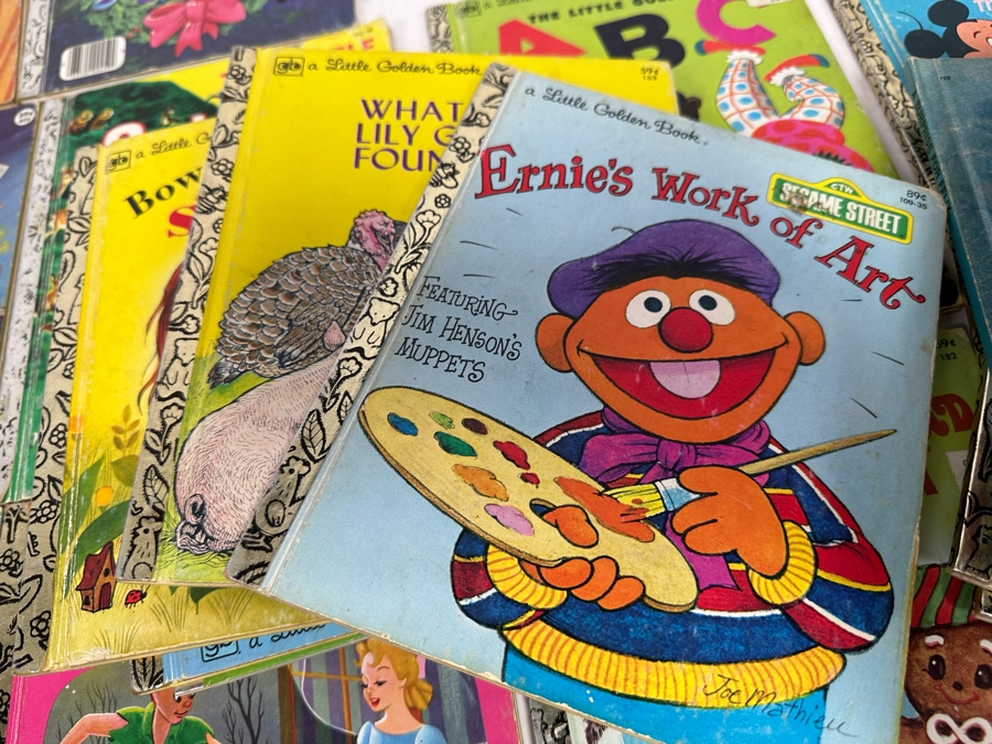 Collection Of Vintage Kids Books Little Golden Books Including Walt Disney Books - See Photos [Photo 17]