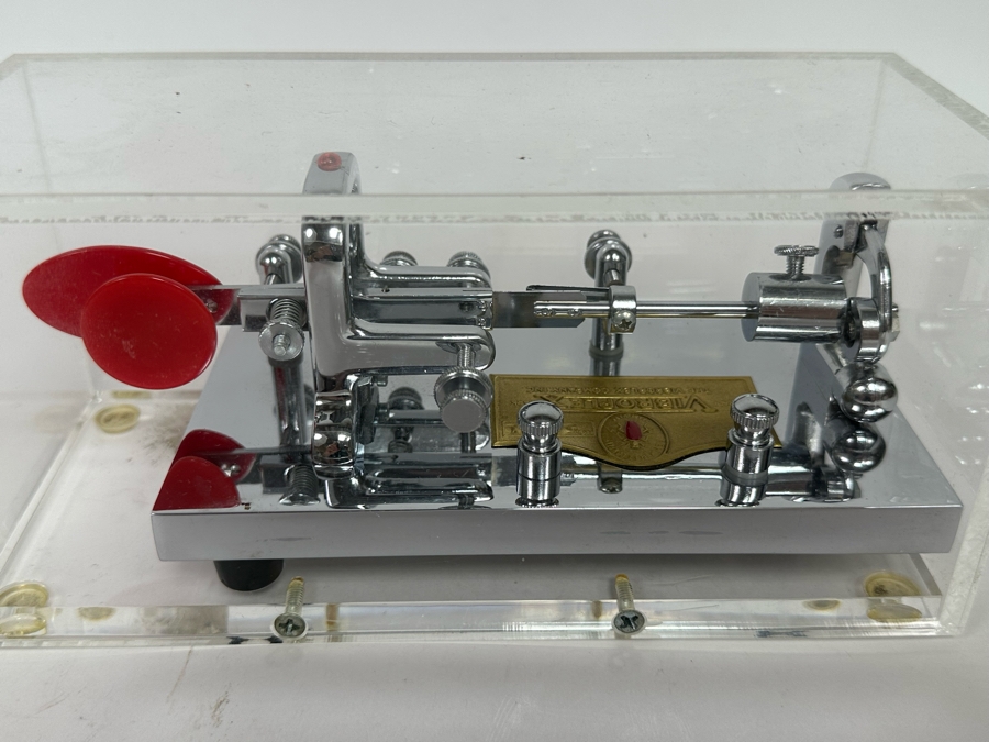 Rare Mint Vibroplex Presentation Mechanical Morse Key Contained In Lucite Display Box 8.5W X 4D X 4H [Photo 13]