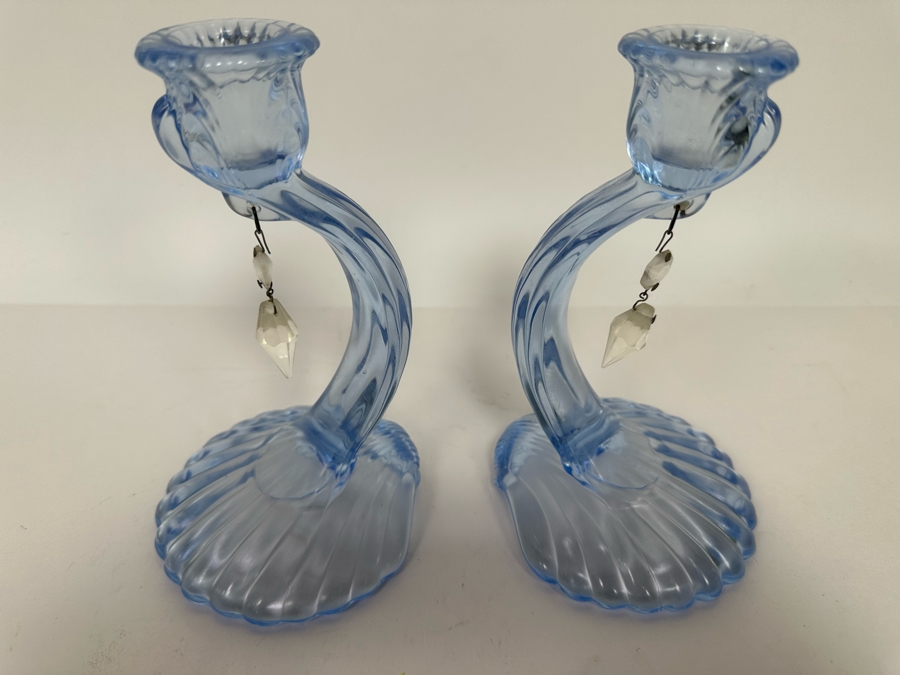 Pair Of Elegant Glass Cambridge Blue Caprice Candle Holders 7H [Photo 3]