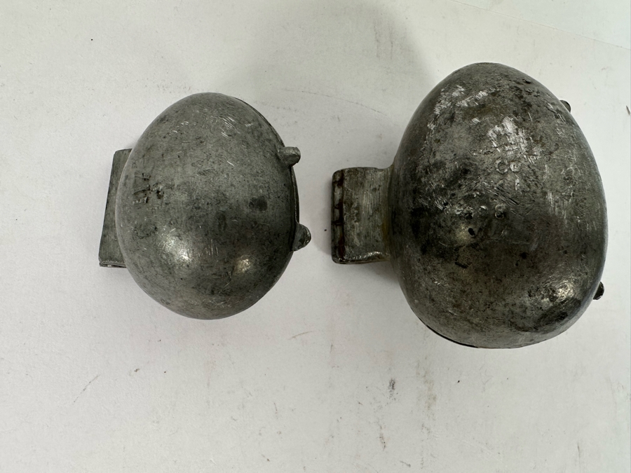 Pair Of Vintage Chocolate Egg Molds 3.5L And 2.5L [Photo 5]