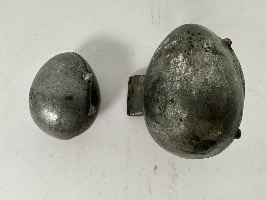 Pair Of Vintage Chocolate Egg Molds 3.5L And 2.5L [Photo 4]