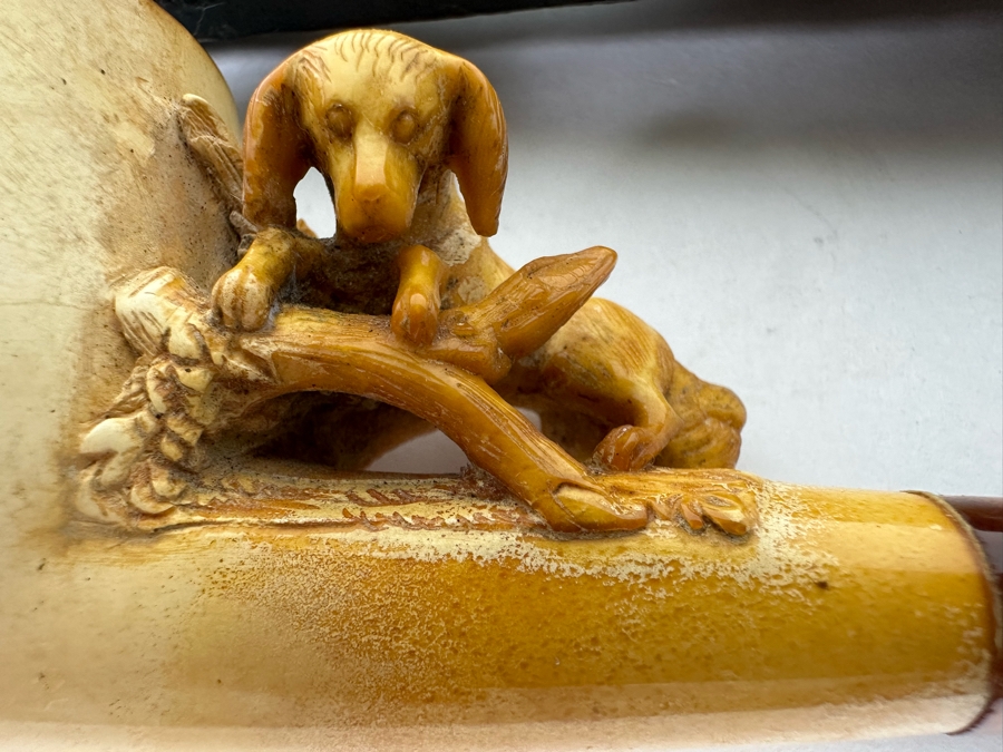 Antique Carved Meerschaum Smoking Pipe Featuring Dog Carving And Pipe Case 5W [Photo 4]