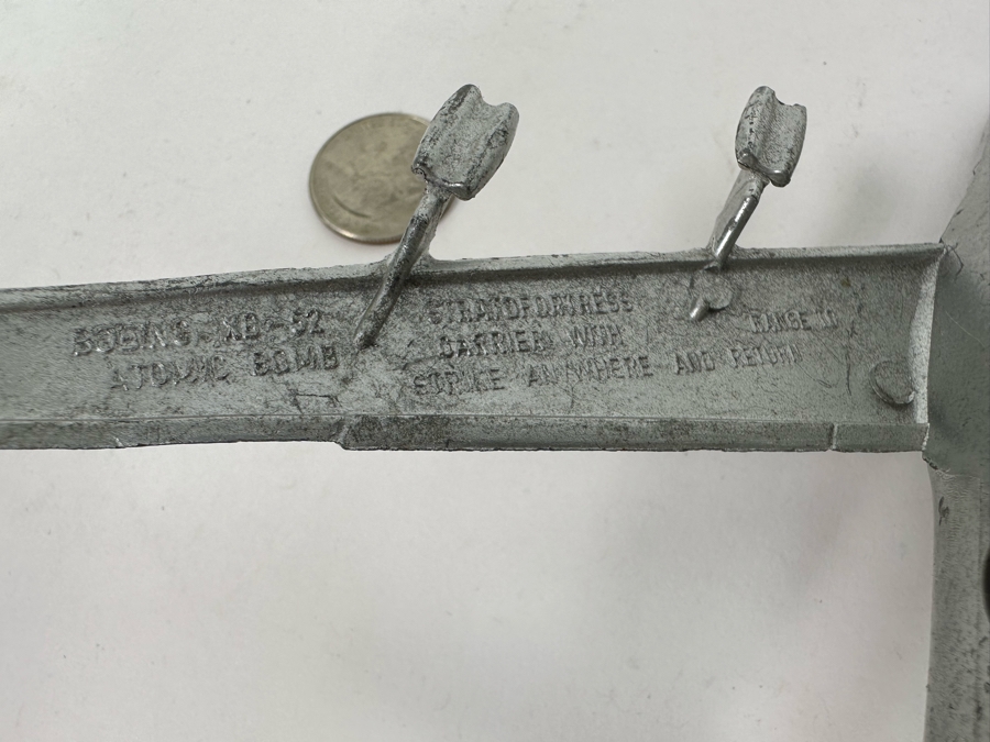 Pair Of Mid-Century Metal Military Aircraft Airplanes Friction Toys: Republic F84 Thunderjet And Boeing B-52 8W X 7L [Photo 11]