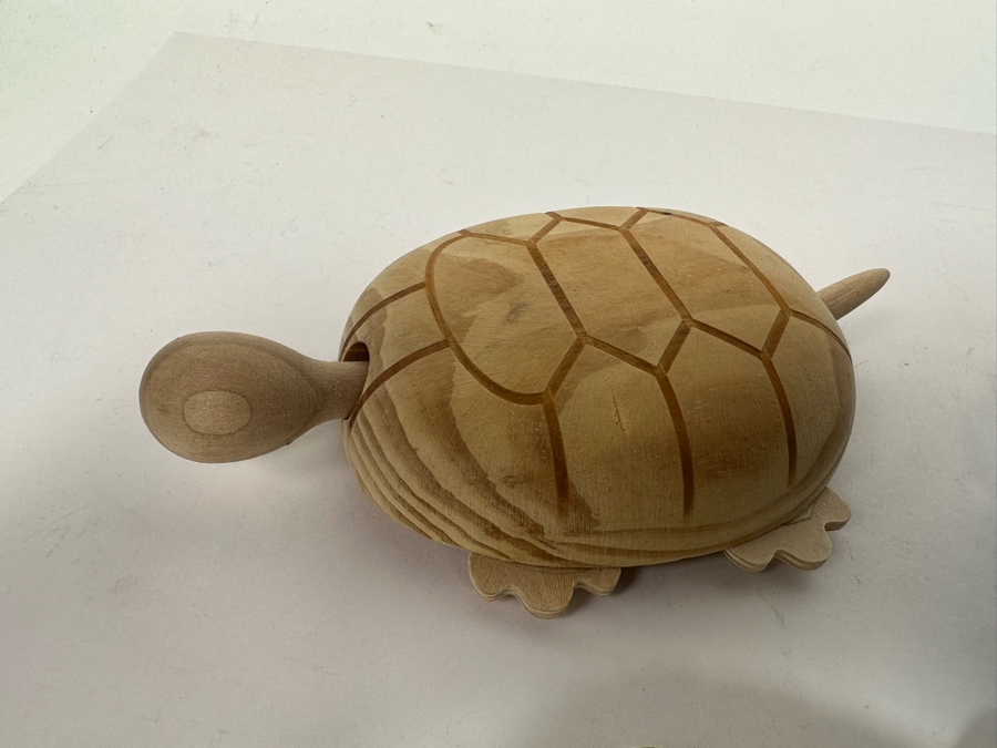 Turtle Figurine Collection [Photo 10]