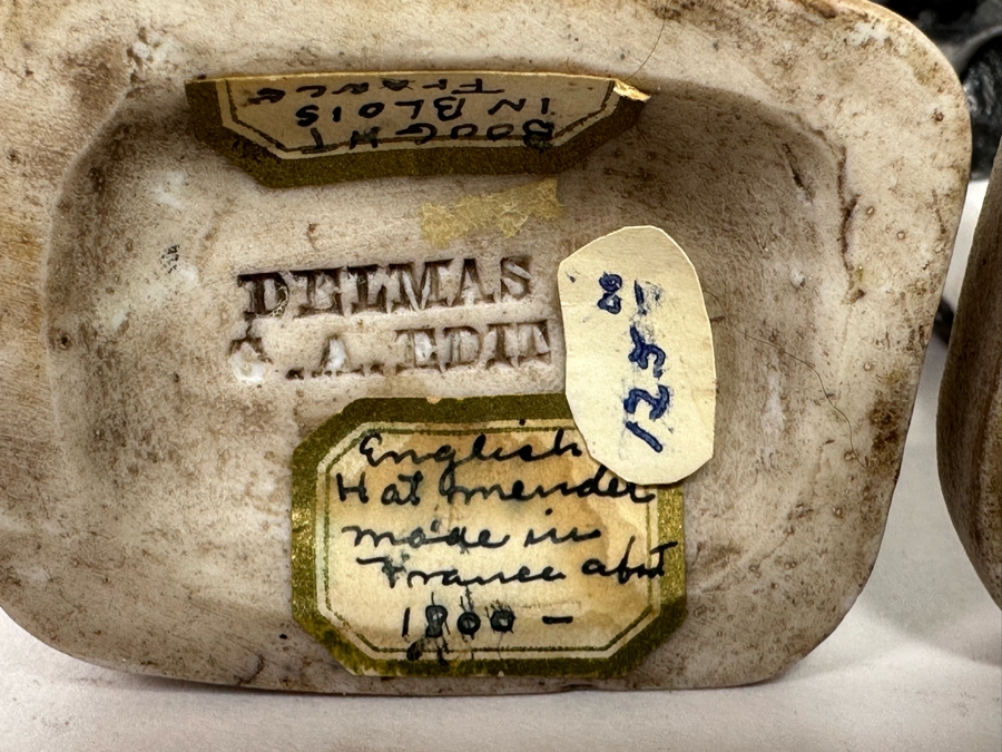 Pair Of Antique French Figurines: English Hat Mender Made In France About 1800 And Woman 5.25H [Photo 9]