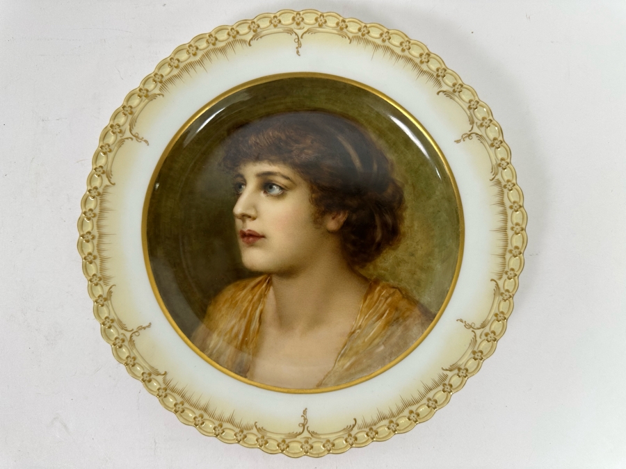 Antique Hand Painted Portrait KPM Plate 9.5R [Photo 3]
