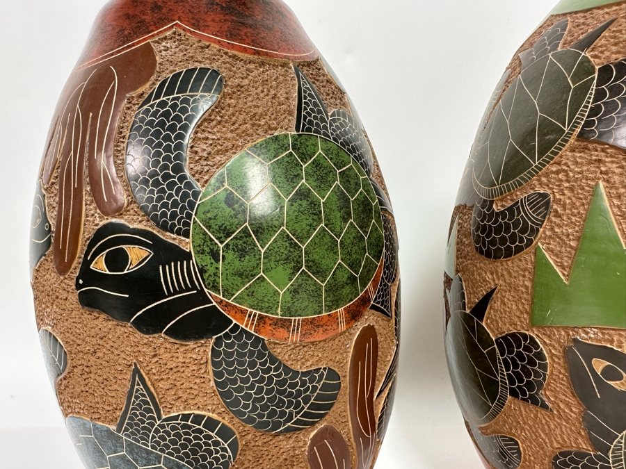 Pair Of Vintage Nicaraguan Sea Turtle Art Pottery Vases 12.5H [Photo 4]