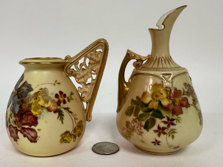 Pair Of Antique Royal Worcester England Hand Painted Serving Pieces 4.5H [Photo 3]