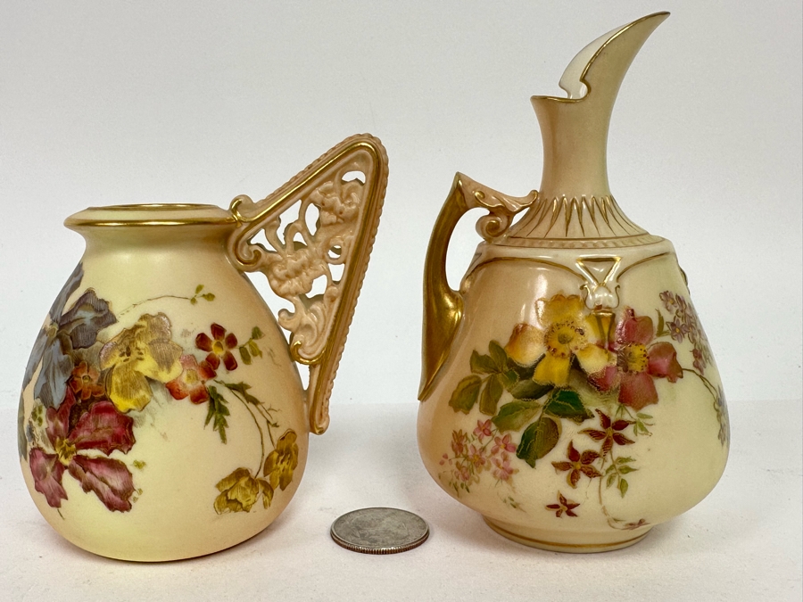 Pair Of Antique Royal Worcester England Hand Painted Serving Pieces 4.5H [Photo 2]