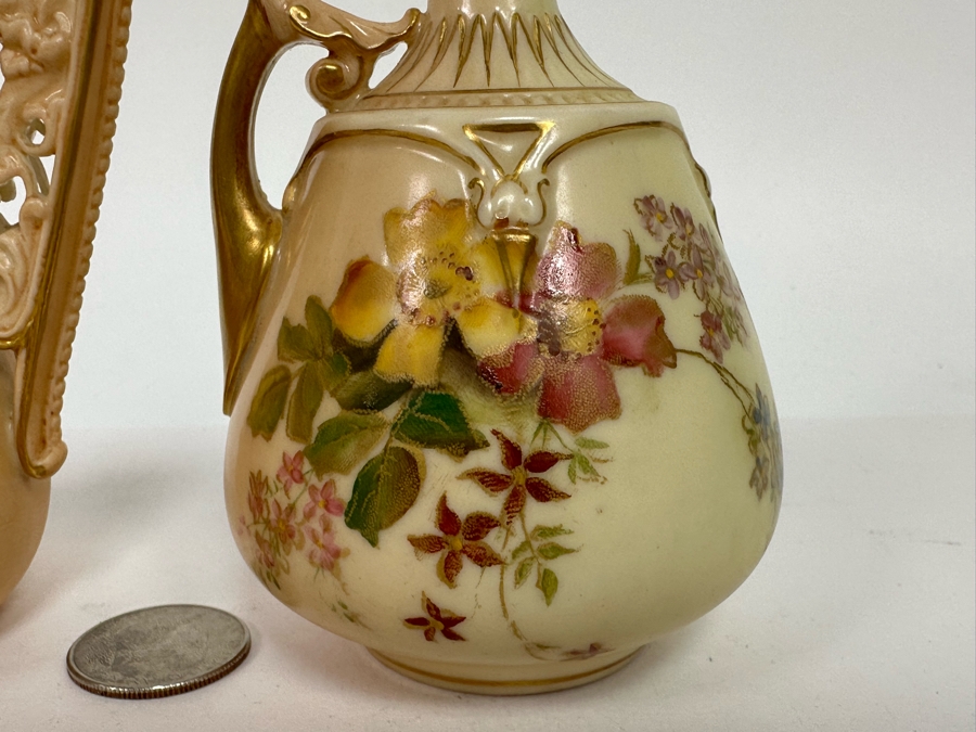 Pair Of Antique Royal Worcester England Hand Painted Serving Pieces 4.5H [Photo 4]