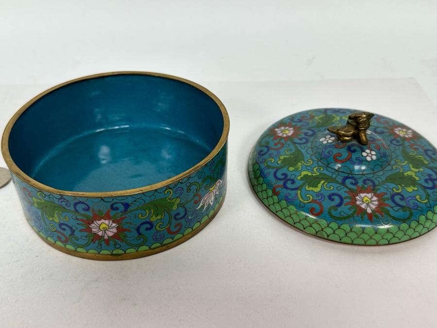 Vintage Chinese Cloisonne Jar With Foo Dog Finial Lid 5W X 4H [Photo 5]