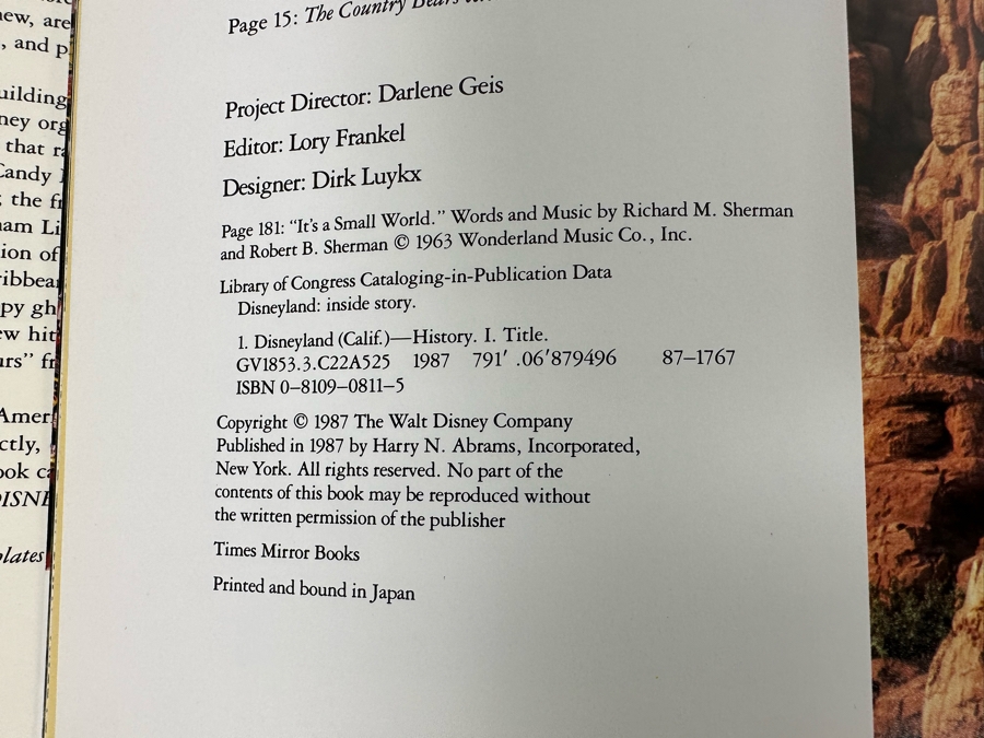 Disneyland Inside Story Book And Ultimate Star Wars Book [Photo 5]