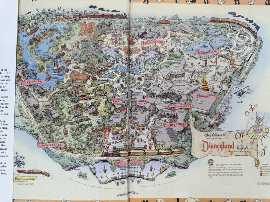 Disneyland Inside Story Book And Ultimate Star Wars Book [Photo 4]