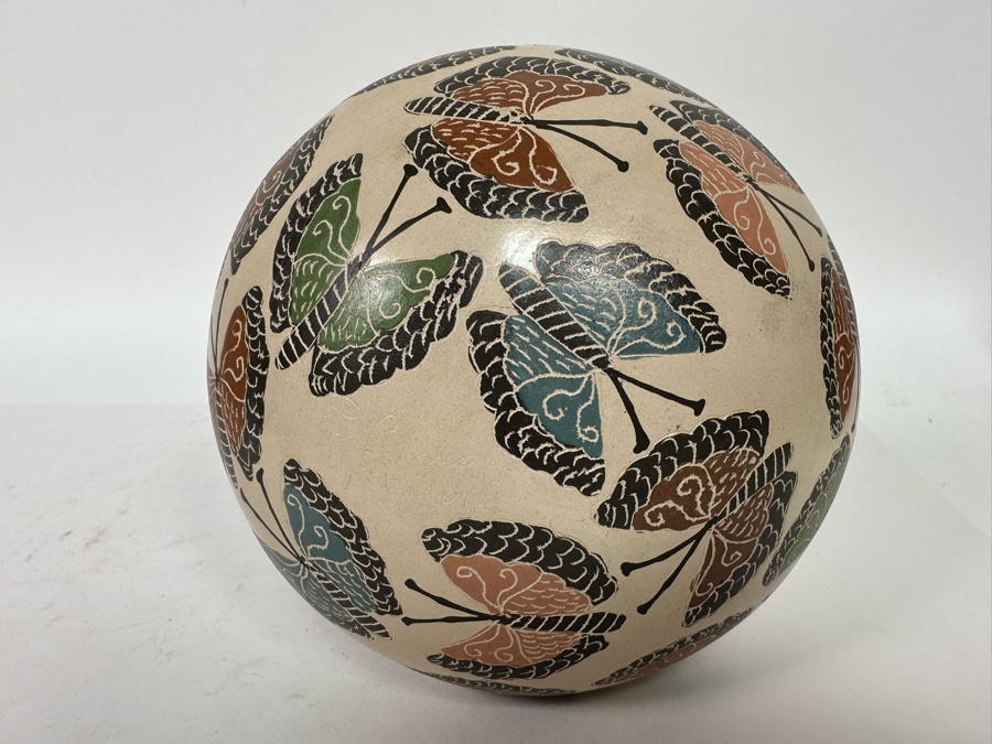 Vintage Buttery Pottery Vase 8.5H [Photo 6]