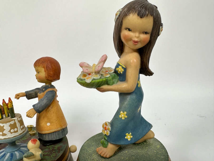 Four Vintage Anri Wooden Music Boxes [Photo 5]
