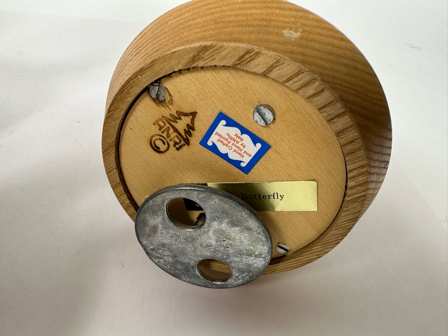 Four Vintage Anri Wooden Music Boxes [Photo 17]