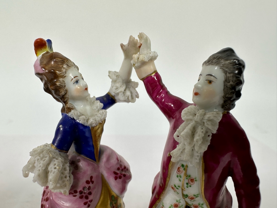 Antique Staffordshire Porcelain Box And Antique 19th Century Germany Dancing Couple Figurine 4.5H [Photo 6]
