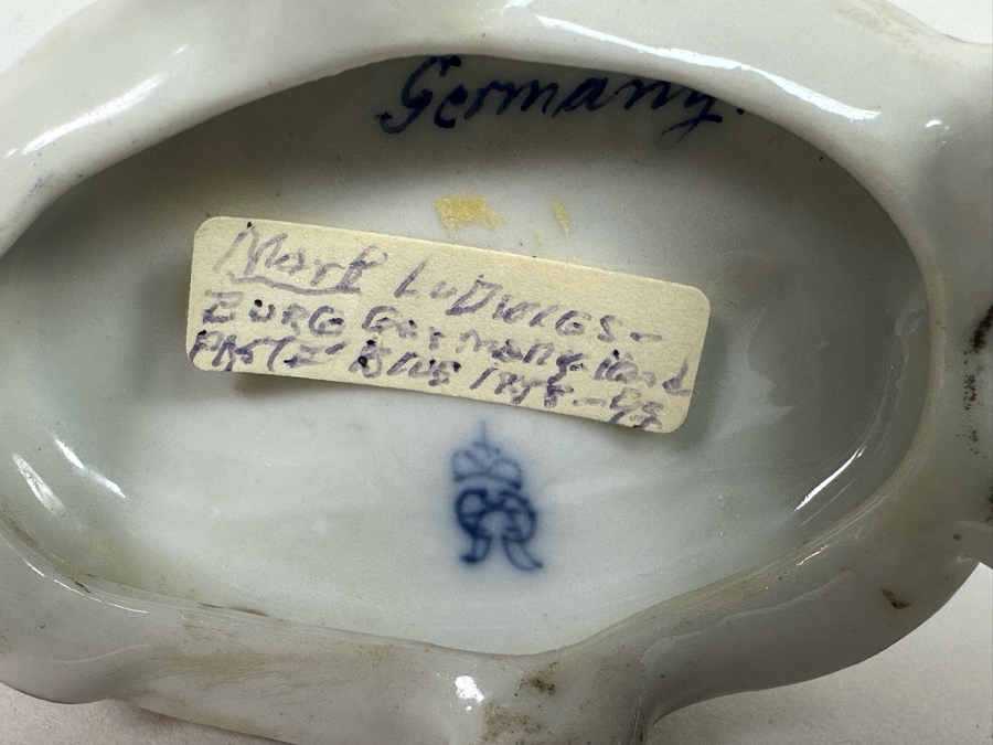 Antique Staffordshire Porcelain Box And Antique 19th Century Germany Dancing Couple Figurine 4.5H [Photo 14]