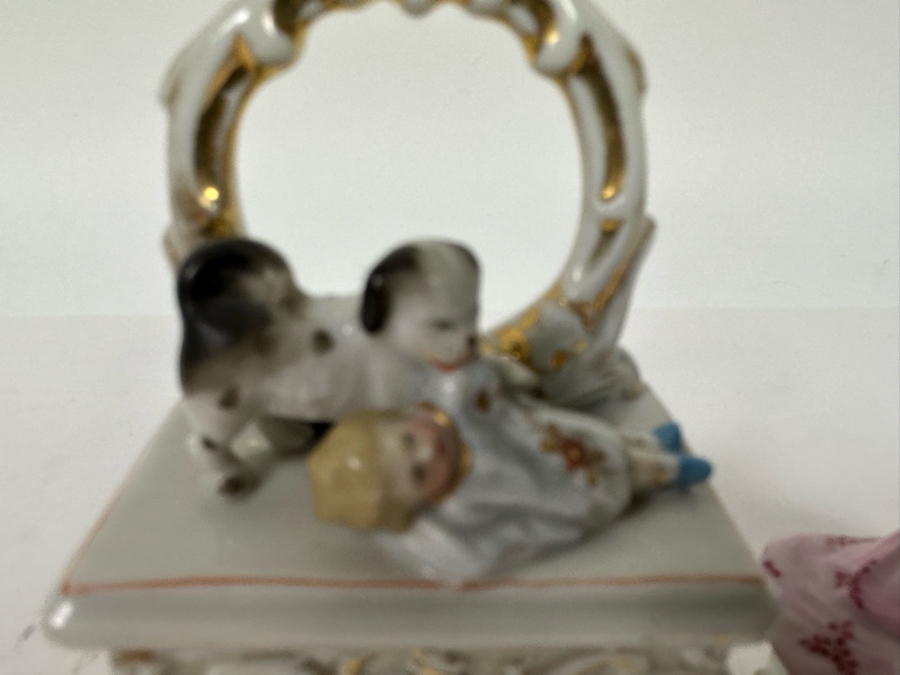 Antique Staffordshire Porcelain Box And Antique 19th Century Germany Dancing Couple Figurine 4.5H [Photo 7]